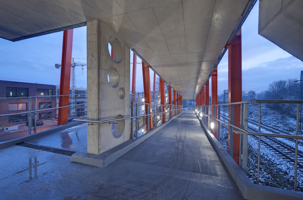 Lightronics SATEGO armaturen op de voetgangers- en fietsbrug Belvedere Brug in Keulen