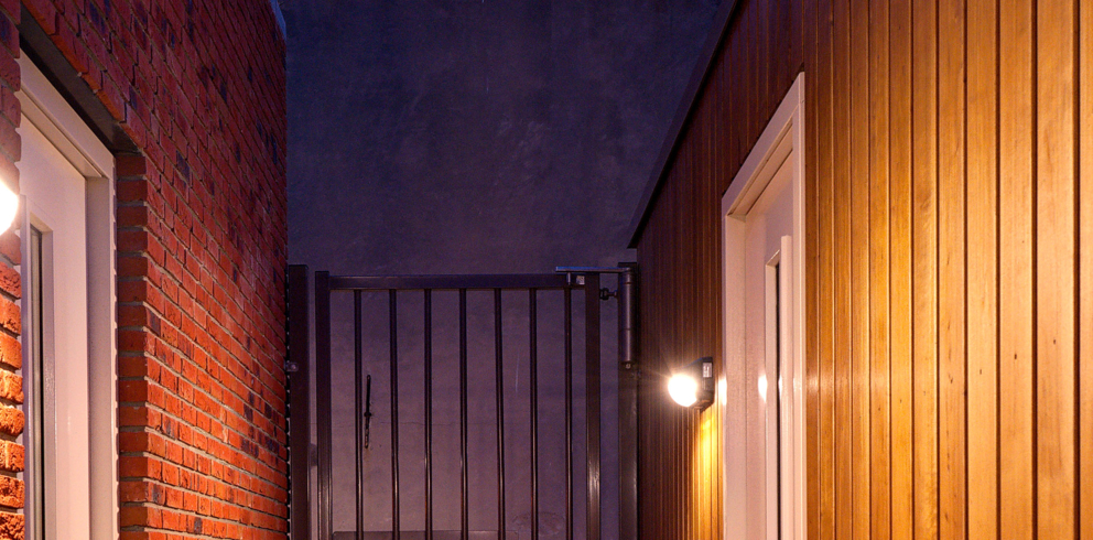 Lightronics_header_TPK