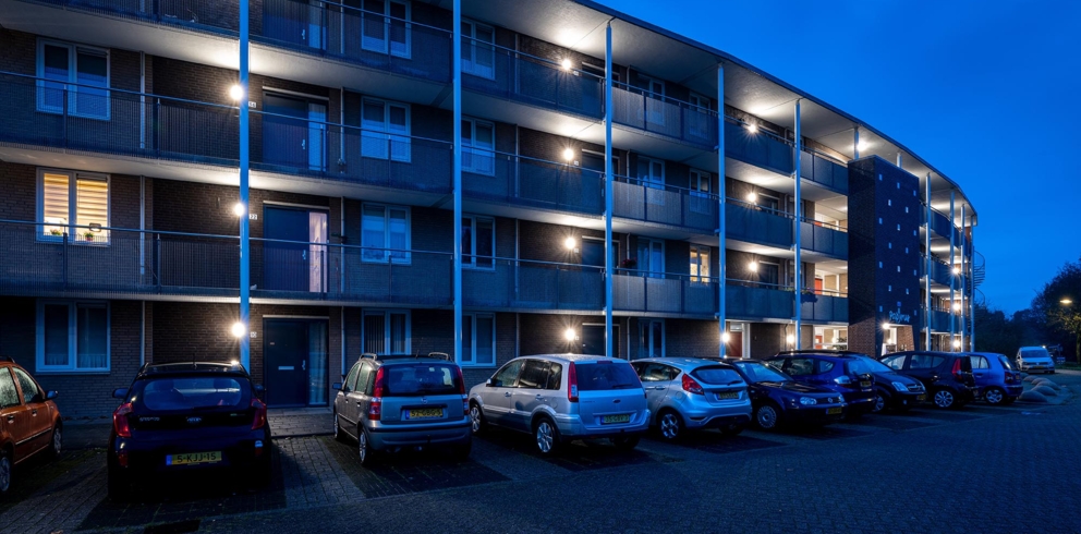 Lightronics RINK armatuur in een appartementencomplex