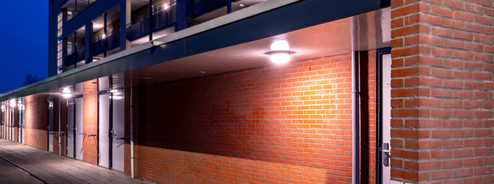 Lightronics_header_DOTT